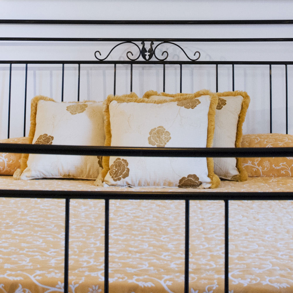 Bed and Breakfast Palazzo Scarciglia - Dimora D'Epoca Минервино-ди-Лечче Экстерьер фото